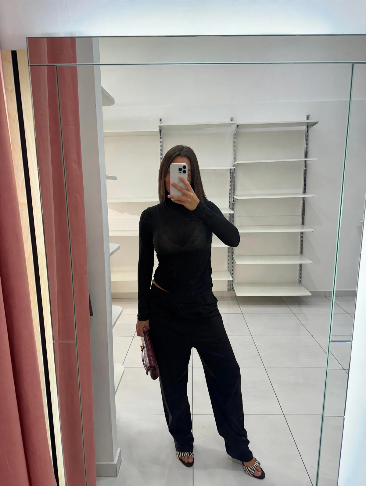 Maglia semi velata le streghe