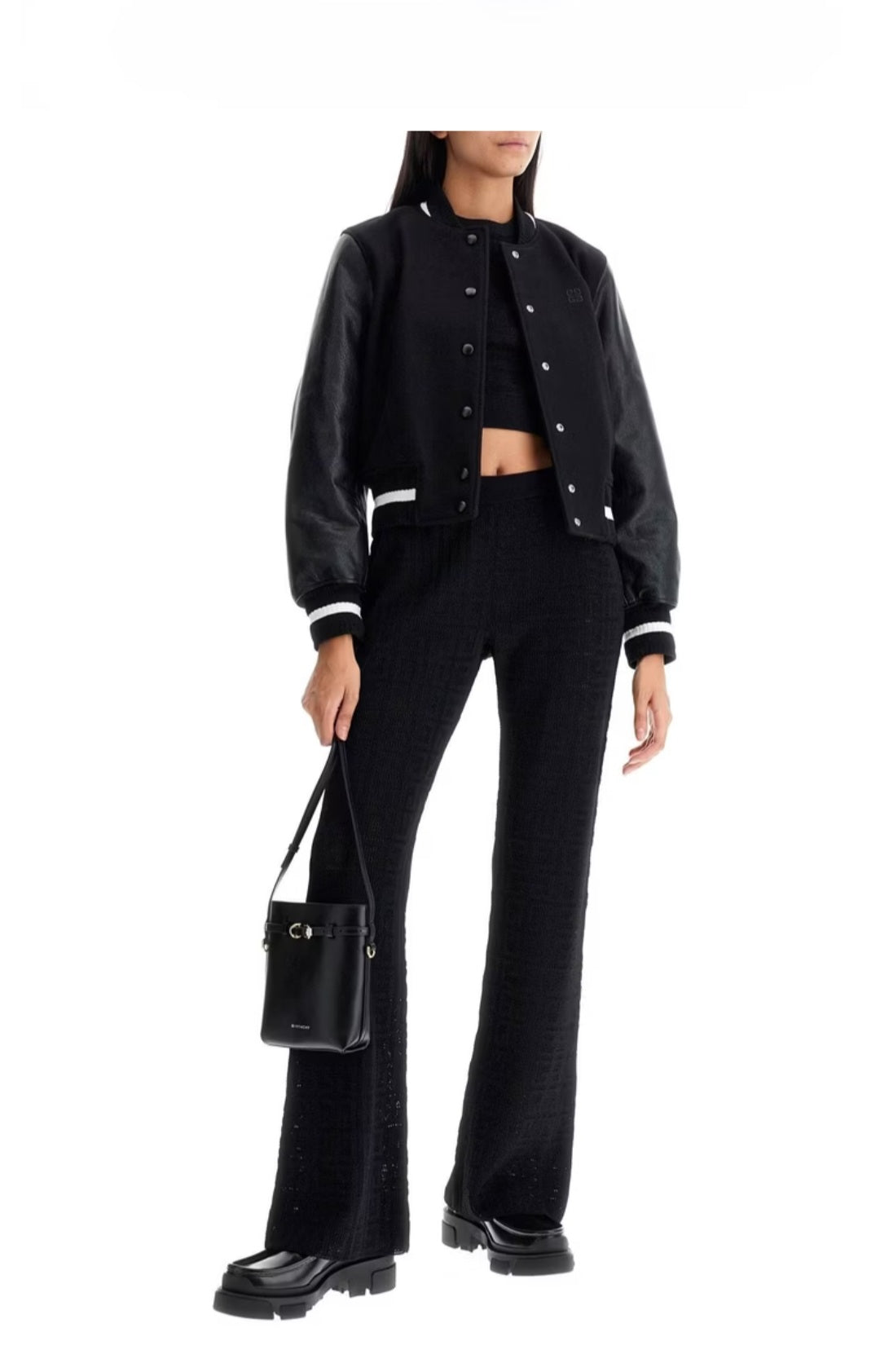 GIVENCHY  001 BLACK
BB60NAB1Q7